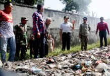 Pemkab Cirebon Apresiasiasi Aksi Bebersih Pantai Baro Gebang Pemkab Cirebon Apresiasiasi Aksi Bebersih Pantai Baro Gebang