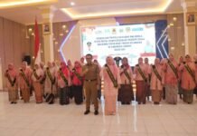 Pj Bupati Cirebon Kukuhkan PAAREDI CEKAS dan Bunda Forum Anak