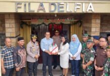 Pj Bupati Cirebon Monitoring ke Gereja, Pastikan Natal Berjalan Aman