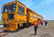 Upaya KAI Daop 3 Cirebon Tingkatkan Keselamatan Kereta Api Lewat Perbaikan Jalur Rel