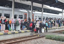 Daop 3 Cirebon Buka Penjualan 82.802 Tiket Kereta Api Lebaran 2025, 22% Telah Terjual