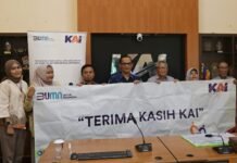KAI Daop 3 Cirebon Serahkan Bantuan Sound System ke Perpenka
