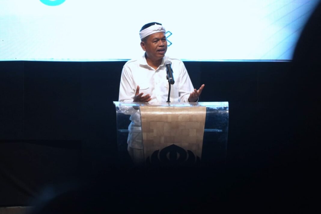 WhatsApp Image 2025-11-11 at 12.54.50 Gubernur Jabar Dedi Mulyadi.