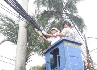 Pemkot Cirebon Mulai Rapikan Kabel Semrawut, Target 1 Km Per Hari