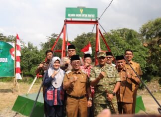 Bupati Imron Apresiasi TNI AD Bangun Jembatan Garuda di Ciwaringin