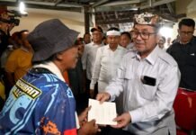 Tukang Becak di Cirebon Dapat Rp1,4 Juta, Kompensasi Libur Saat Mudik