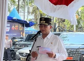 Wagub Erwan Lepas 900 Peserta Mudik Gratis di Gedung Sate