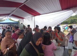Lapangan Kebon Pelok Ramai, Warga Serbu Gerakan Pangan Murah di Cirebon