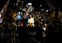 Kirab Budaya Tatar Sunda Berlangsung Meriah, Dedi Mulyadi Apresiasi Antusiasme Warga