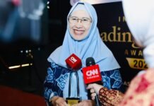 Anggota DPRD Jabar Ratnawati Sabet Penghargaan Kartini CNN Indonesia