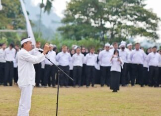 Ambil Sumpah ASN di Pedesaan, KDM Tekankan Pentingnya Layani Masyarakat
