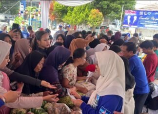 HUT ke-25, Partai Demokrat Gelar Gerakan Pangan Murah di Cirebon