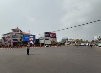 Arus Lalu Lintas di Cirebon Dihentikan Saat Detik-detik Proklamasi