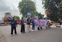 KAI Cirebon Ajak Mahasiswa Jaga Kebersihan hingga Keselamatan